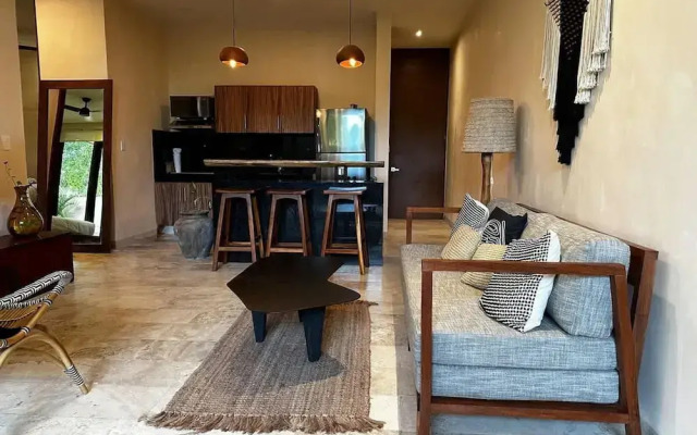 Spacious 2 BR Apartment With Private Pool Top Amenities