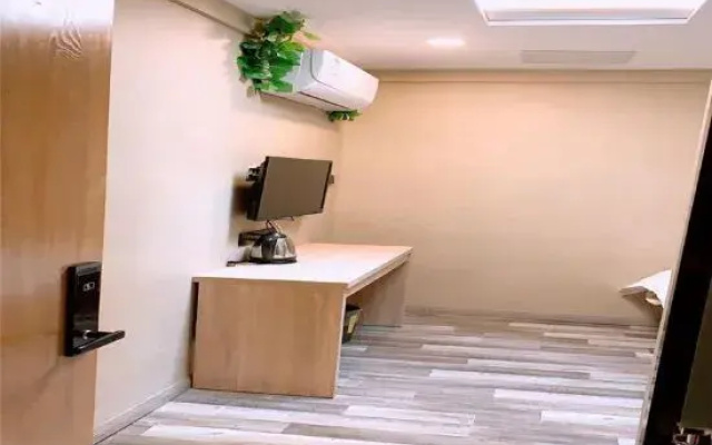 Huihe Hotel (Shanghai Wusongkou International Cruise Port Branch)
