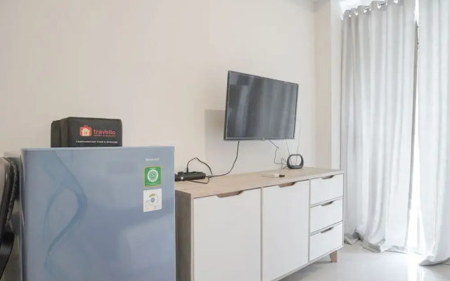 Comfy And Nice Studio Apartment At Citra Living
