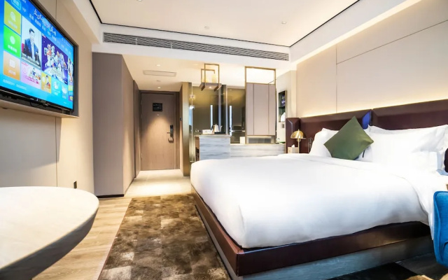 Housekeeper Hotel Beijing Road Branch