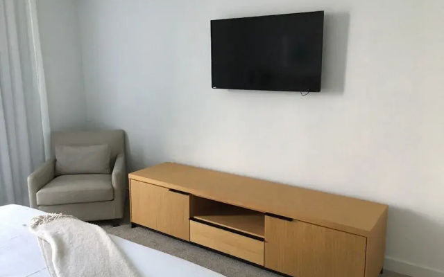 Beachwalk Condo With Beach Club 2bed 2bath