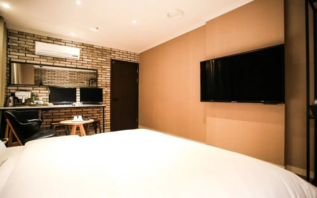Bundang Hotel GO