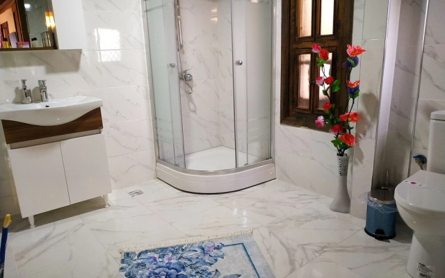 Gunes VIP Konak Otel