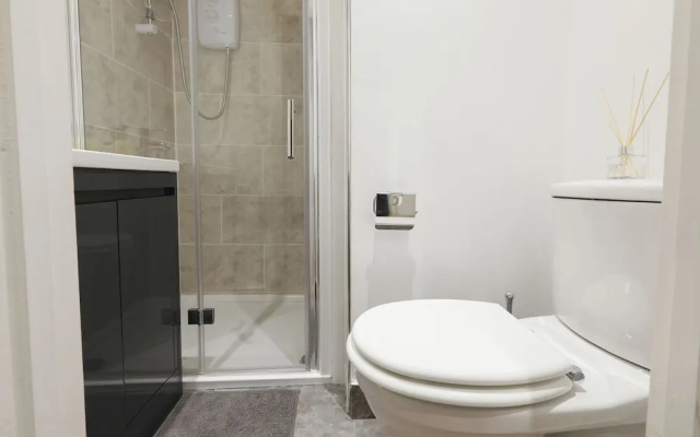 Central London Apt in Warren Street