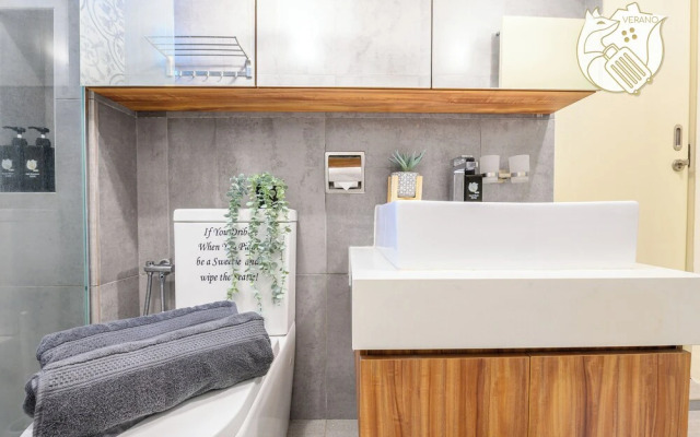 2BR 6PAX Jacuzzi View at Arte MontKiara