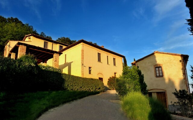Отель Agriturismo Il Segreto di Pietrafitta Италия, Сан-Джиминьяно - отзывы, цены и фото номеров - забронировать отель Agriturismo Il Segreto di Pietrafitta онлайн вид на фасад