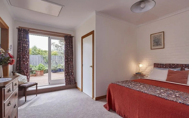 Box Cottage Apartment