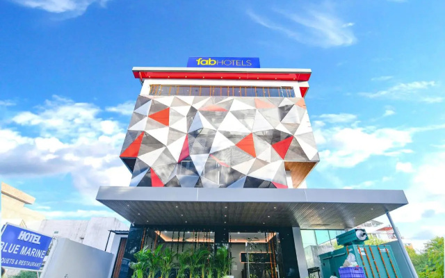 Fabhotel Blue Marine