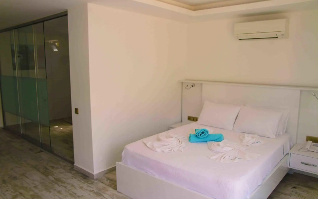 Cherry Suites