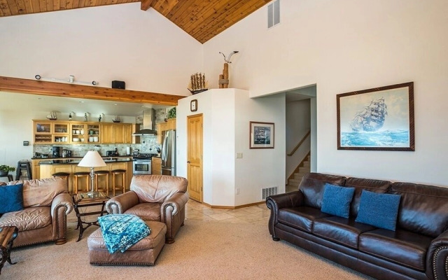 Surfside Getaway 3 Bedroom Home