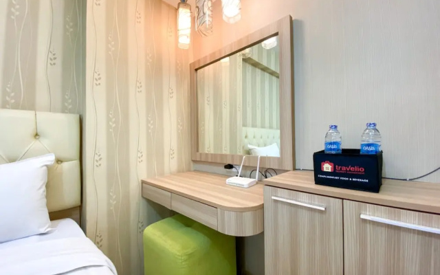 Cozy And Comfy Studio At Bassura City Apartment