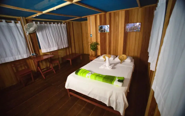 Amazon Curassow Lodge & Expeditions
