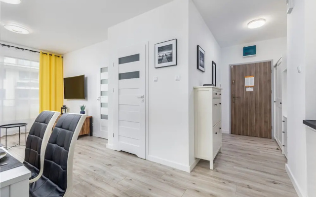 Amber Estate II by Renters