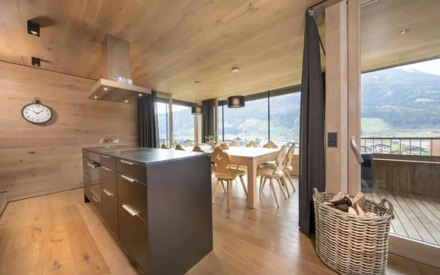 Alpine Stay, Sauna & Fireplace