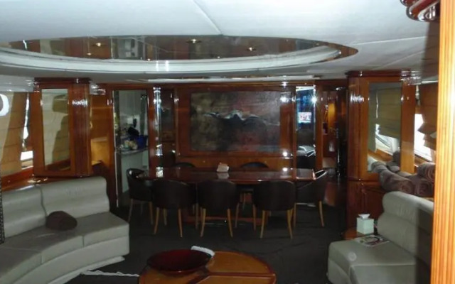 Yacht Azimut 100