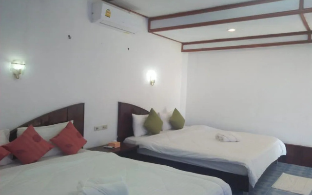 OYO 75333 Lanta Beach Lodge