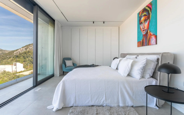 Loft Hvar in Hvar with 3 bedrooms and 1 bathrooms