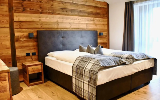 Hotel Alpenrose