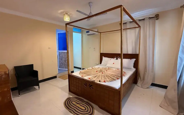 zanz bay hotel