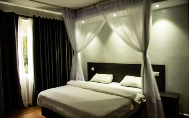 The Candela Hotel
