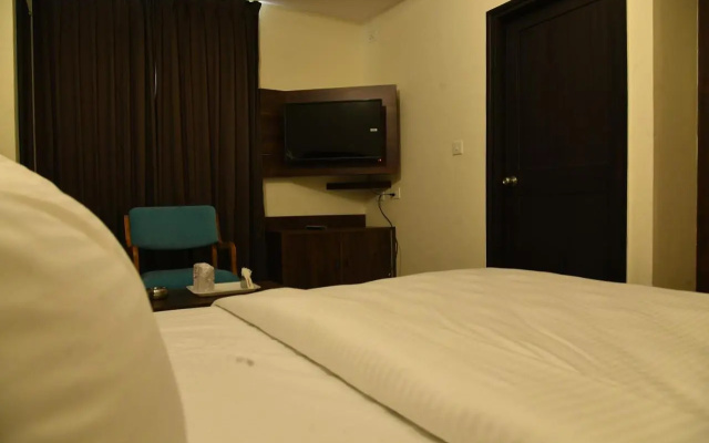Advaitha Residency (Unmarried Couples not allowed)