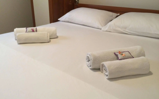 Sunset Beach Suites