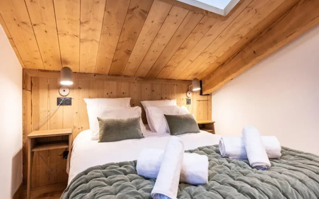 Apartment in La Chapelle Near Ski Lift