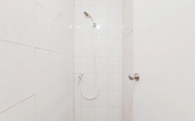 Simply And Homey Studio At Poris 88 Apartment