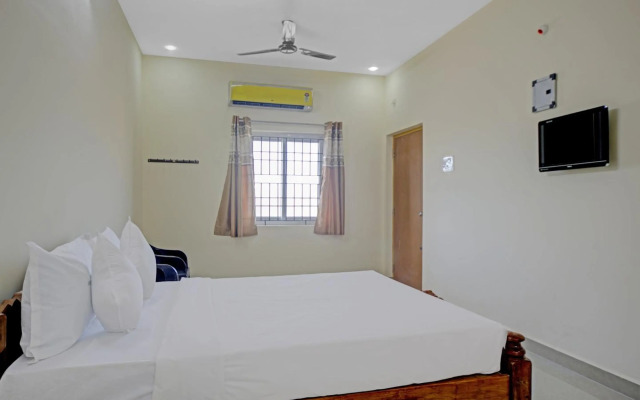 OYO Flagship 87088 Vsv Guest House