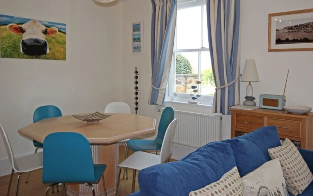 5 Combehaven