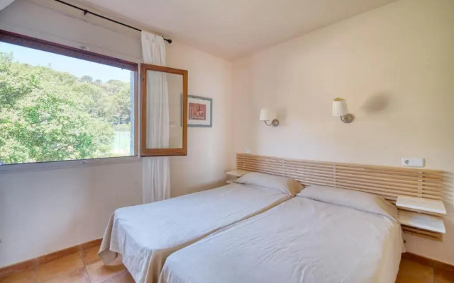 Panoramic Sea Views