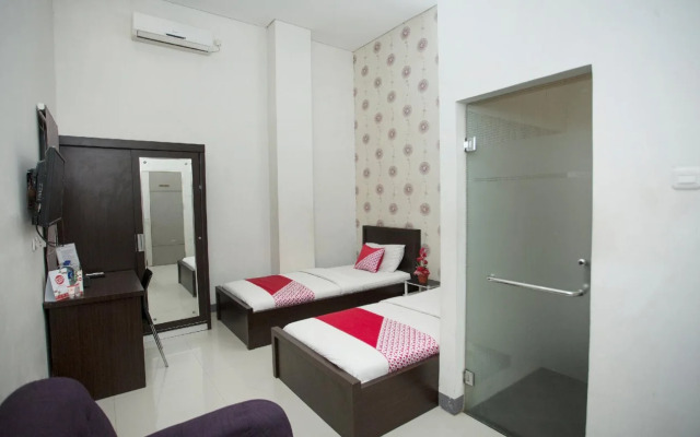 OYO 819 Bumi Mas Guest House