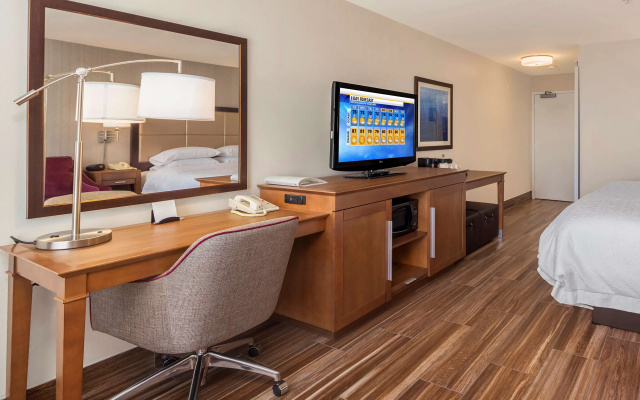 Hampton Inn & Suites Seattle-North/Lynnwood