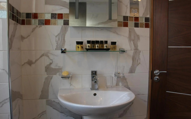 Cheshire Hotel