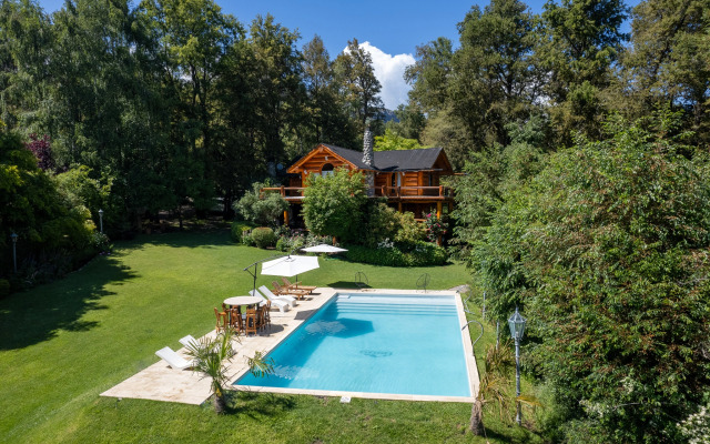 Rotui Luxury Village