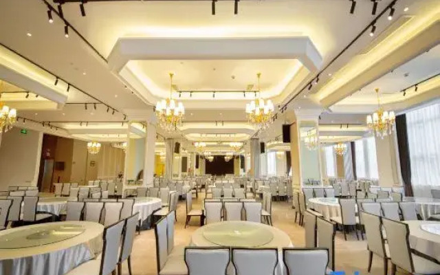 Luzhou Shengjing Hotel (Wixanhui)