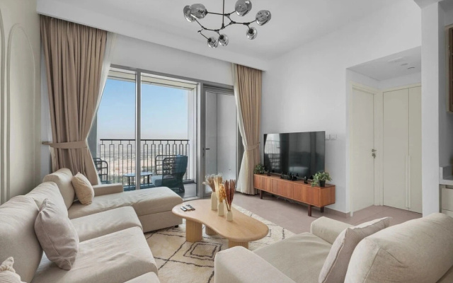 Gala Guests - Downtown Views Residences