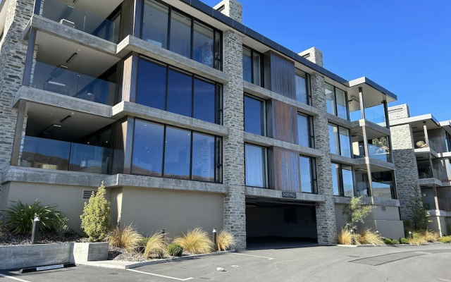 Marina Terrace Apartments
