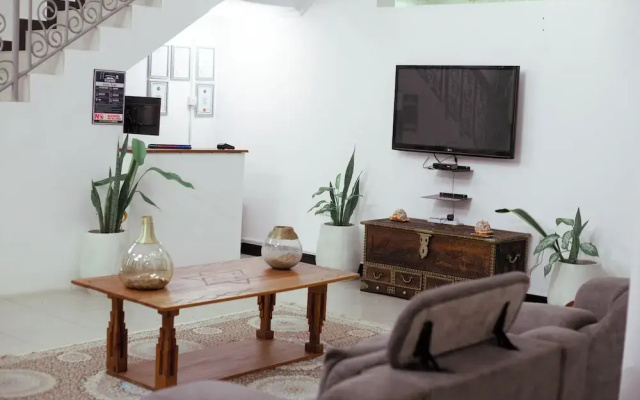 64 Zenj House