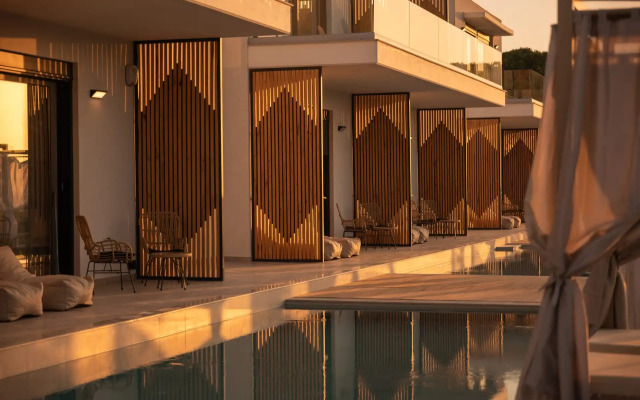 Salt Boutique Hotel