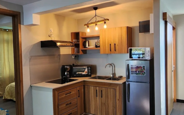 Phoenix Beach Apartments sea view