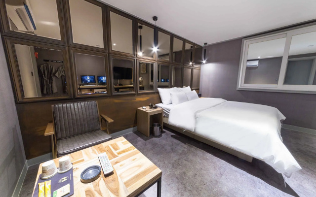 Hotel MARI