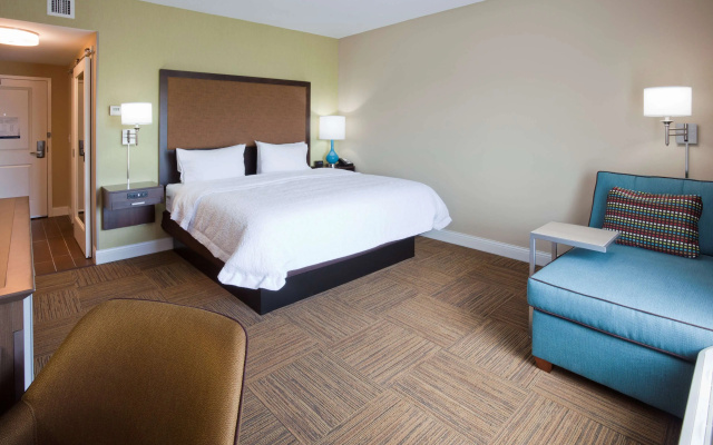 Hampton Inn Minneapolis-Roseville