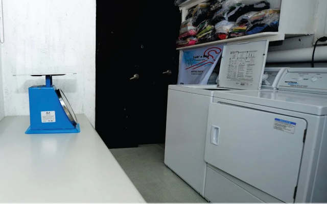 OYO 688 Monchere Dormitory