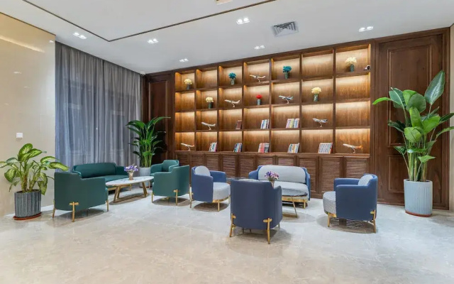 Joy Fall Hotel