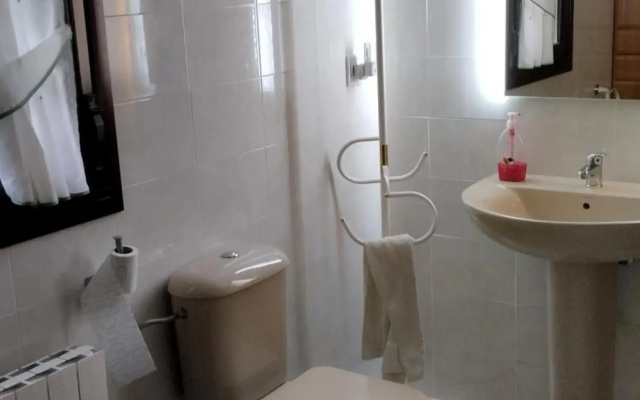 Apartamento Con Piscina
