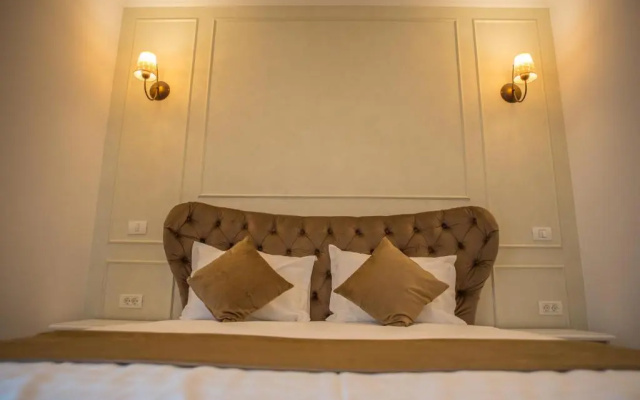 Boga Rooms
