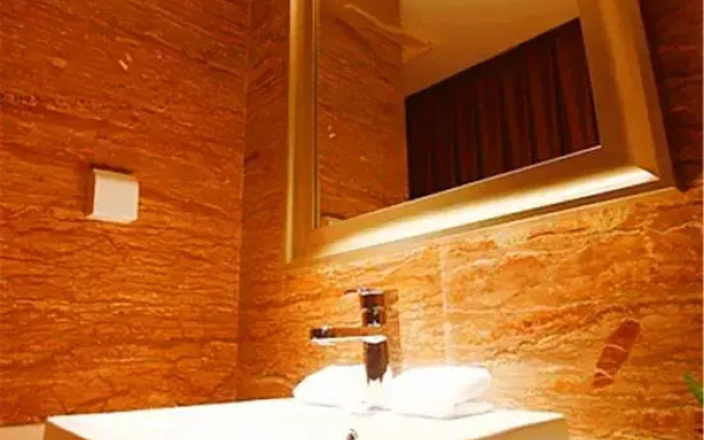 Jinbi Spa Club