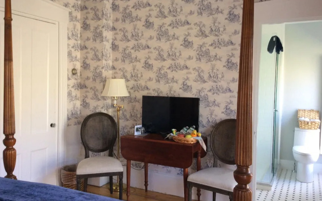 Liberty Hill Inn