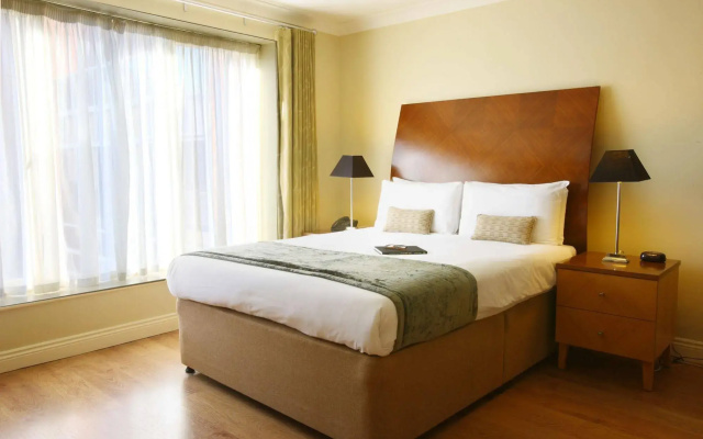 Premier Suites Dublin Leeson Street